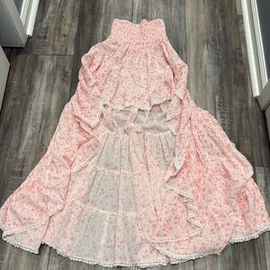 Les Neo Bourgeoises pink and white floral skirt